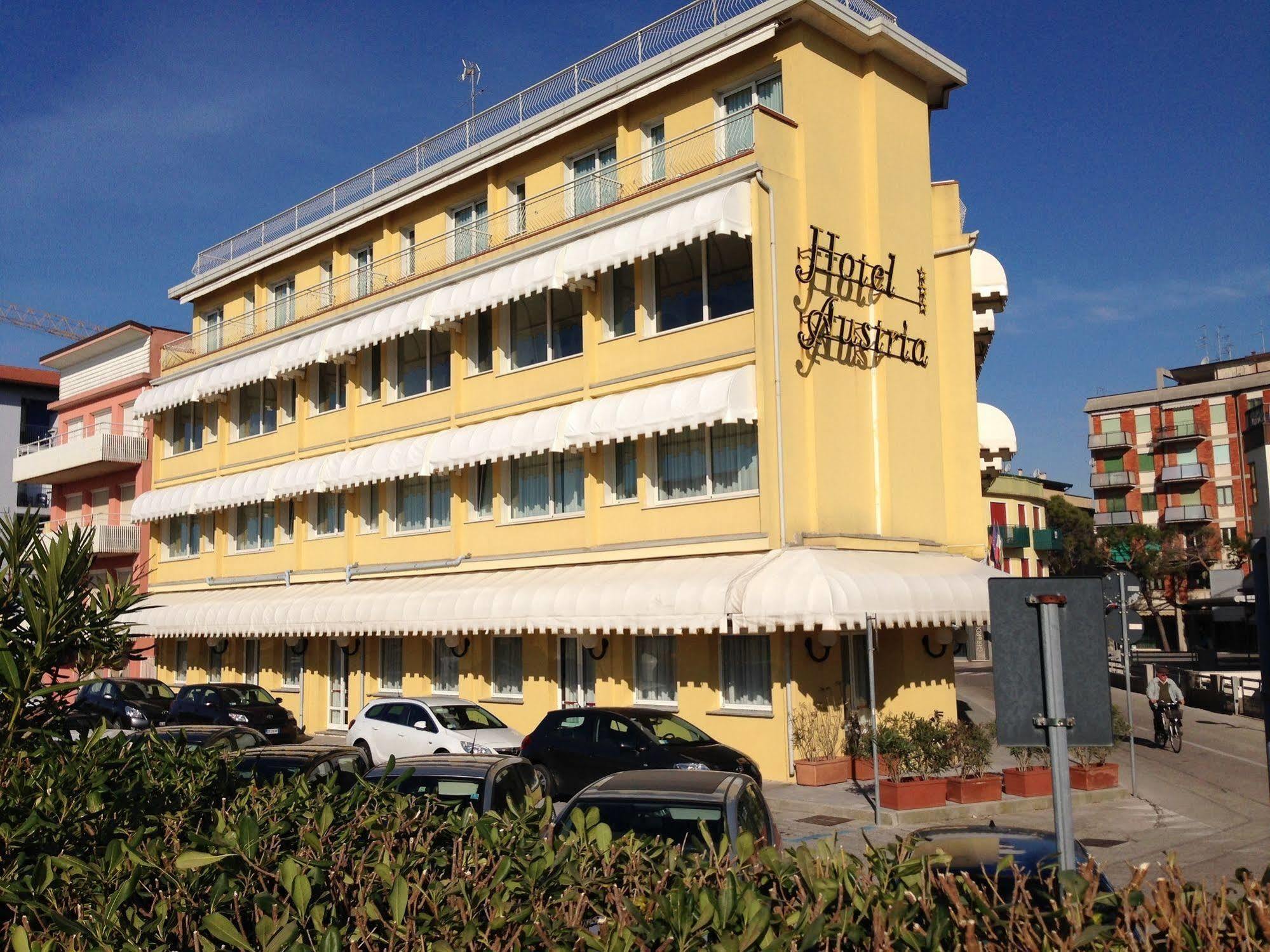 Hotel Austria Caorle Ngoại thất bức ảnh