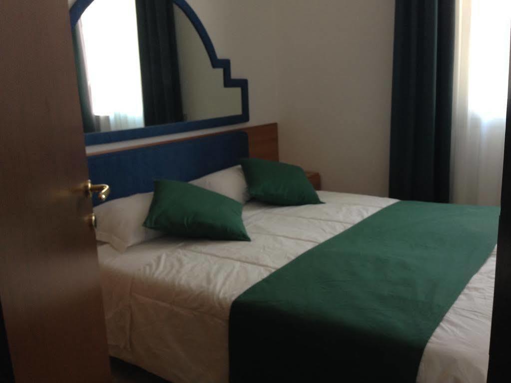 Hotel Austria Caorle Ngoại thất bức ảnh