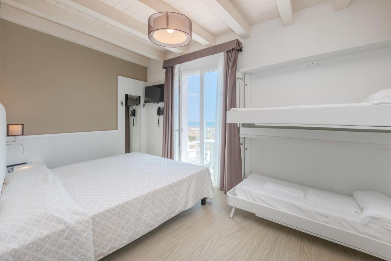 Hotel Austria Caorle Ngoại thất bức ảnh